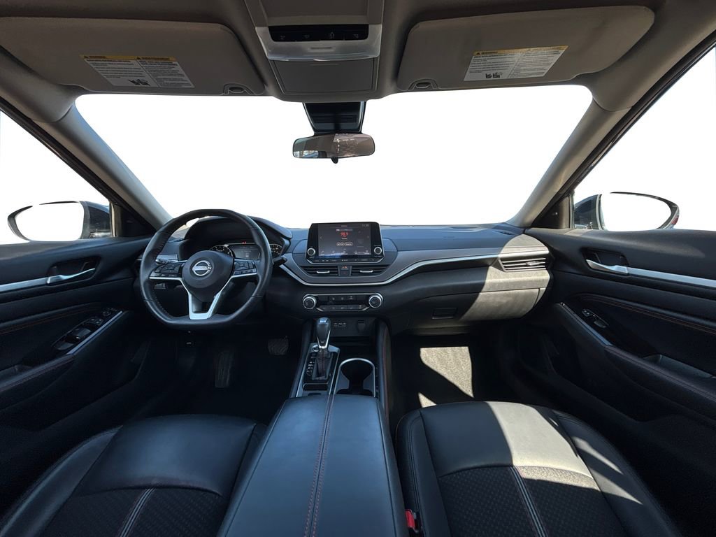 Used 2023 Nissan Altima 2.5 SR image 17