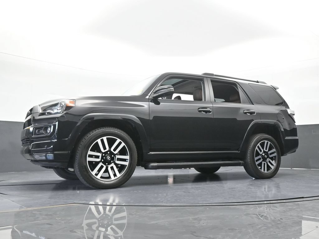 Used 2024 Toyota 4Runner Limited AWD/4WD image 57