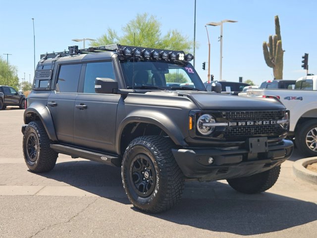 Certified 2022 Ford Bronco Wildtrak AWD/4WD image 3