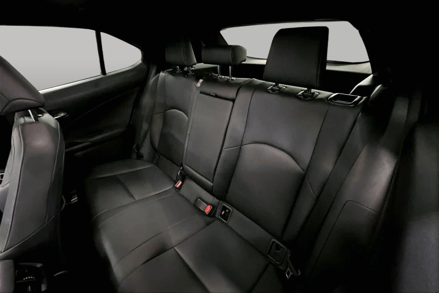 Used 2025 Lexus UX 300h FWD w/ Accessory Package (Z2) image 19