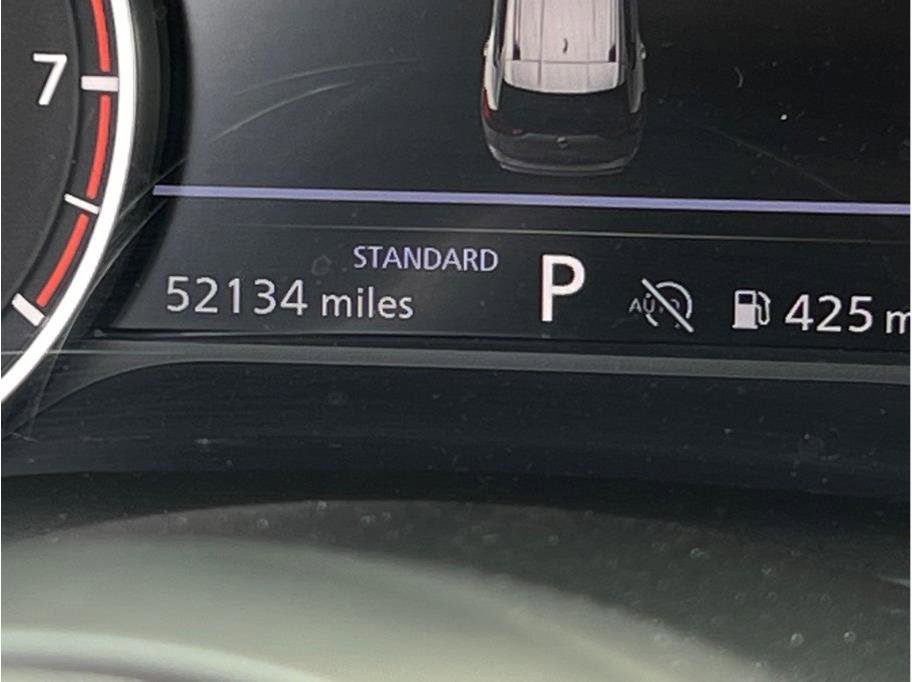 Used 2024 Nissan Rogue S image 16