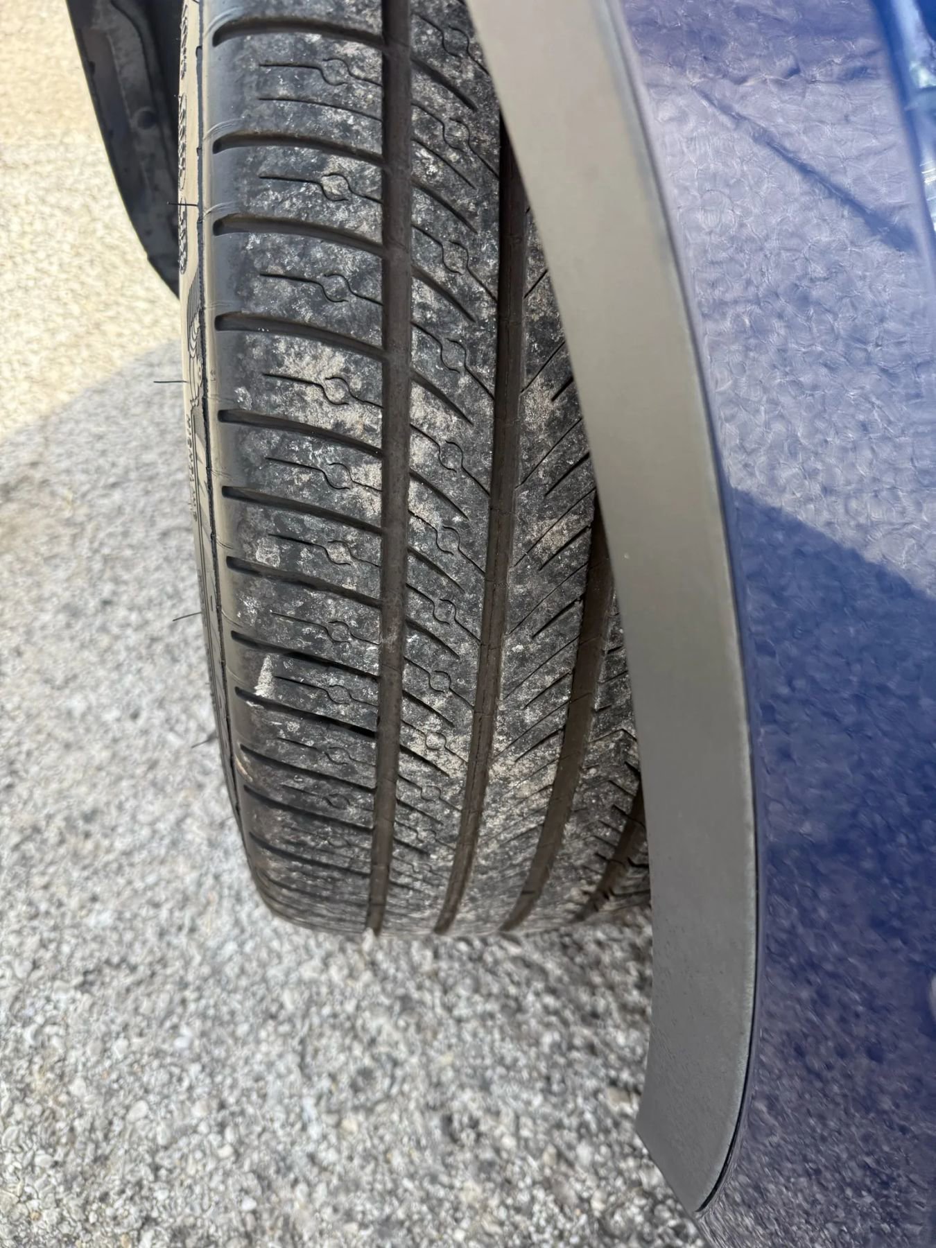 Used 2023 Tesla Model Y Performance image 17