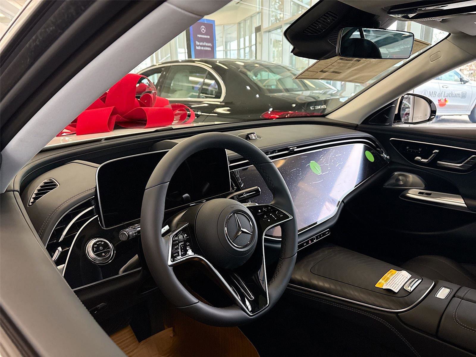 New 2026 Mercedes-Benz E 350 4MATIC Sedan image 5