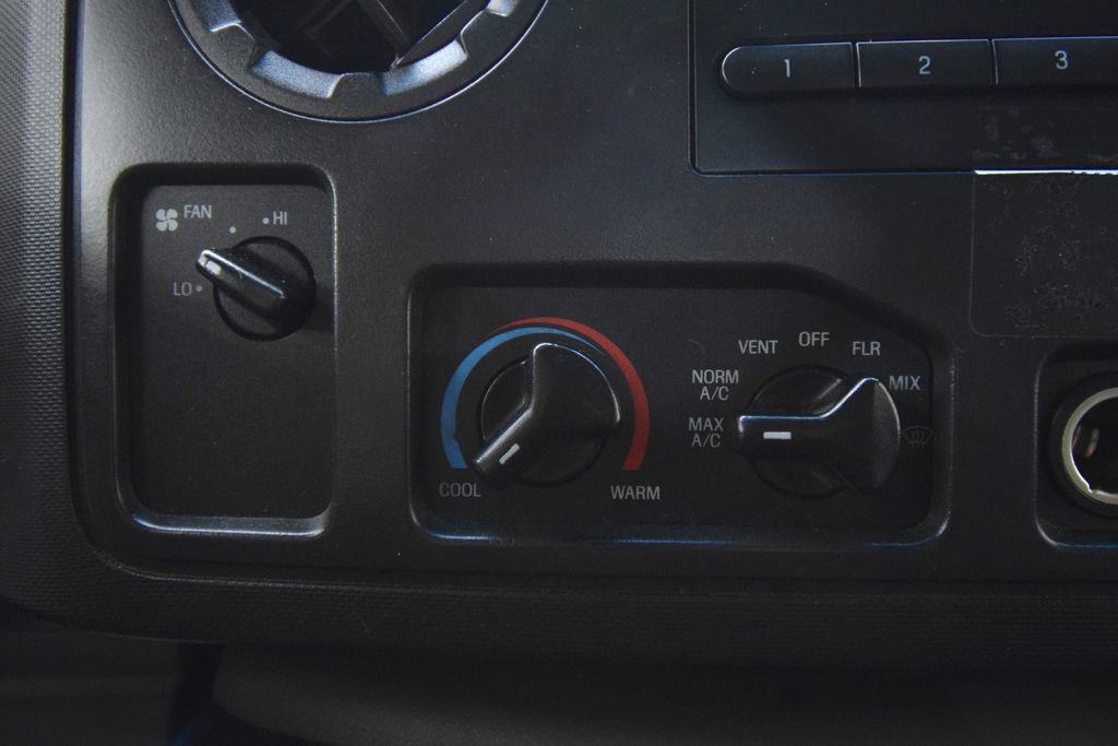 Used 2012 Ford E-350 and Econoline 350 Super Duty RWD image 24