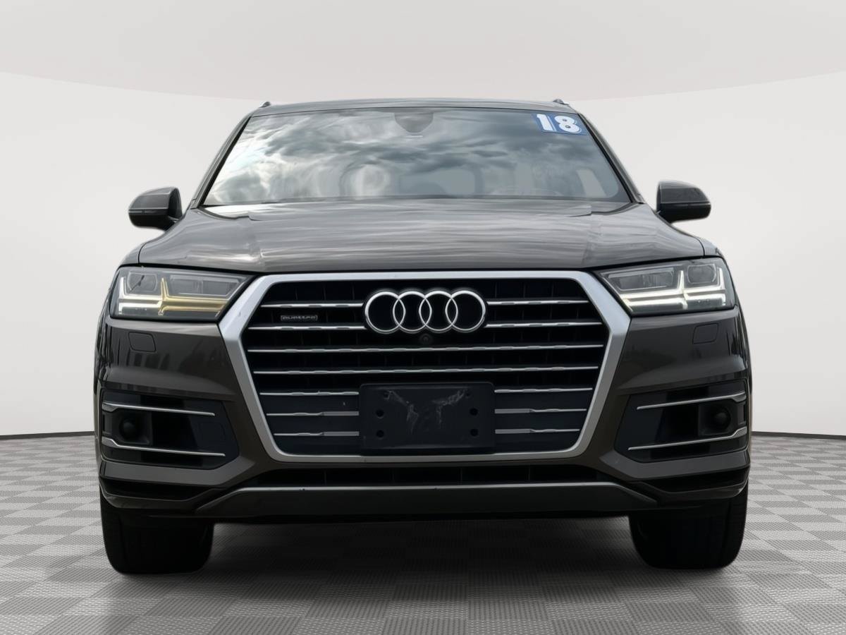 Used 2018 Audi Q7 3.0T Prestige w/ Prestige Package AWD/4WD image 2