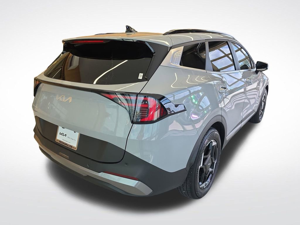 Certified 2026 Kia Sportage EX w/ EX Panorama Roof Package FWD image 7