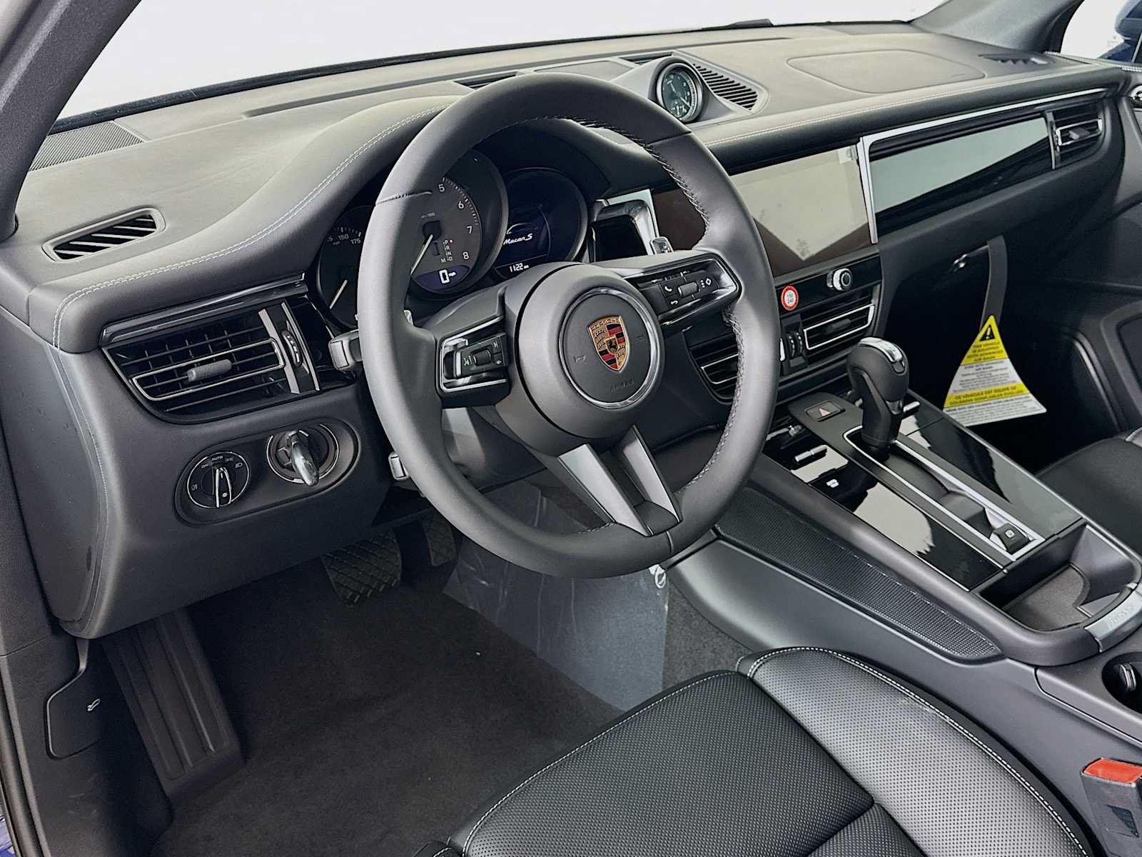 New 2026 Porsche Macan S AWD/4WD image 4