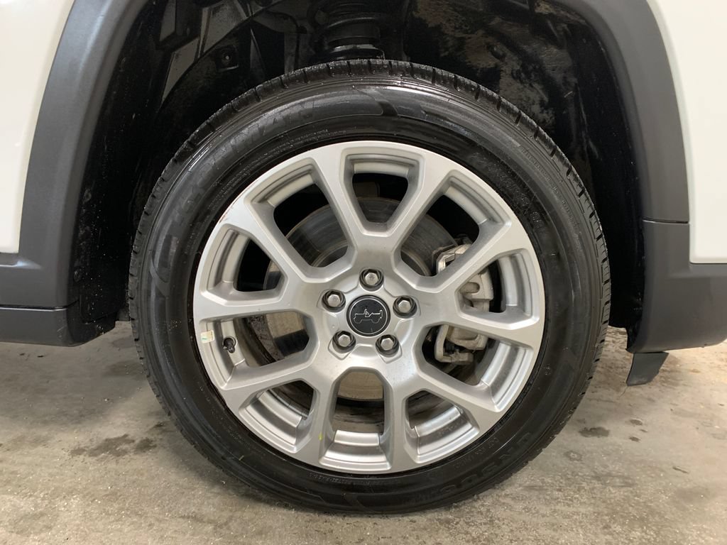 Used 2025 Jeep Compass Limited AWD/4WD image 28