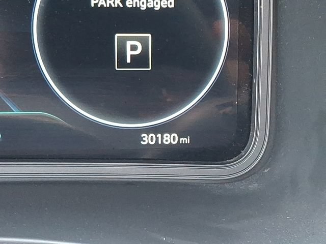 Used 2023 Hyundai Kona SE FWD image 18