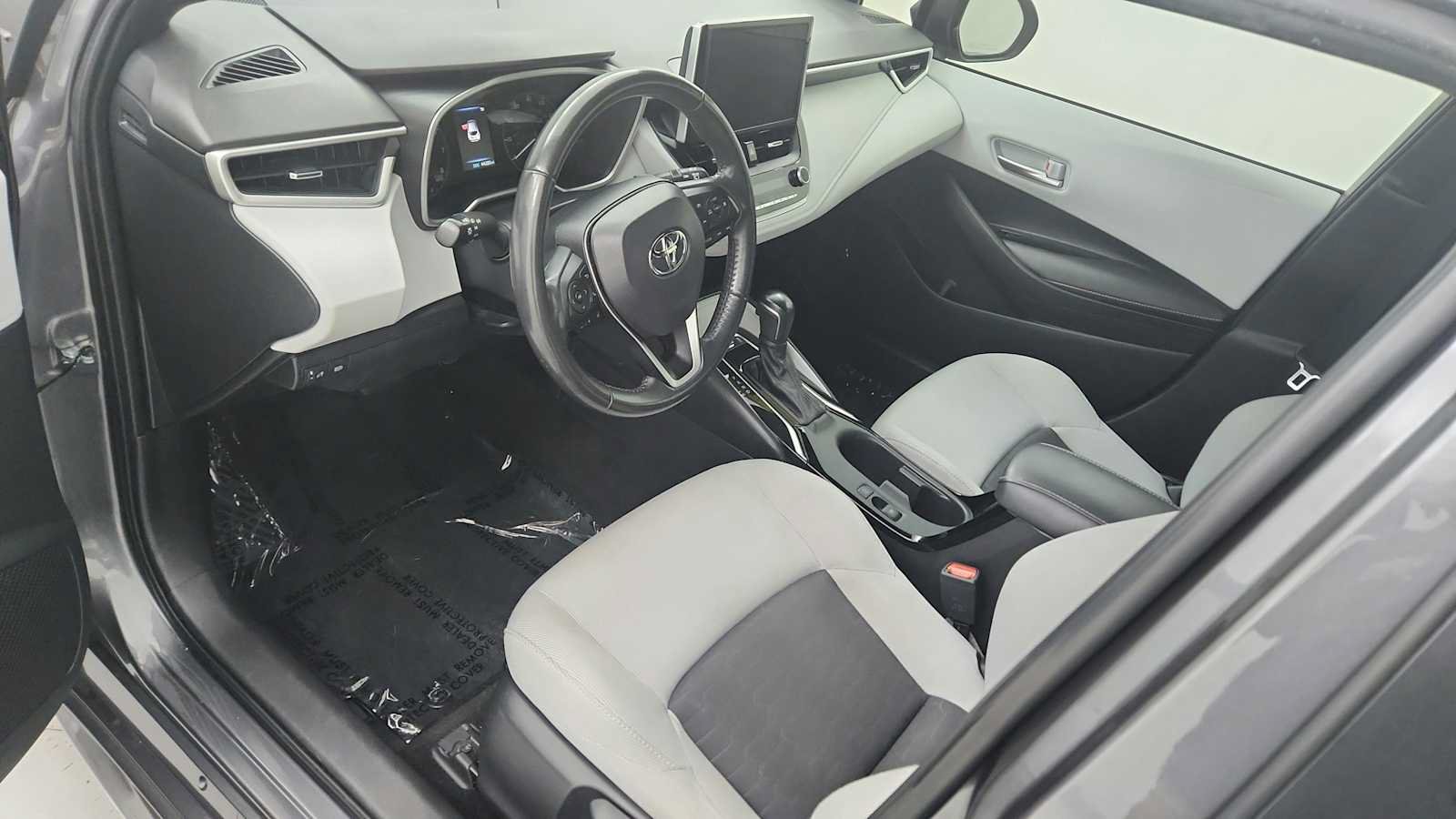Used 2024 Toyota Corolla SE FWD image 21