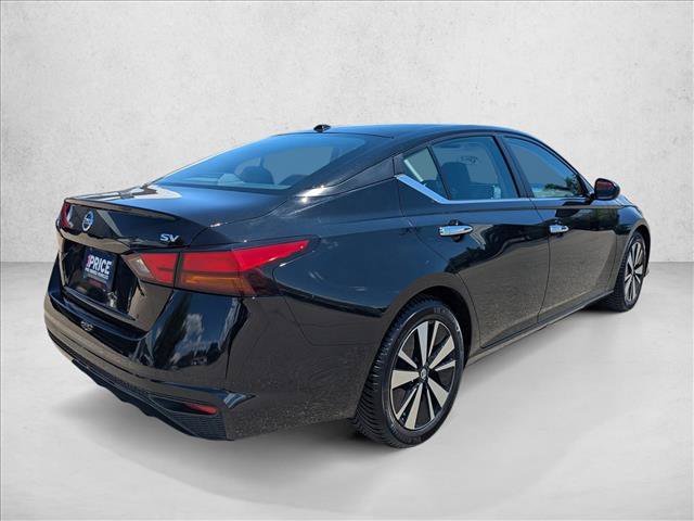 Used 2022 Nissan Altima 2.5 SV FWD image 5