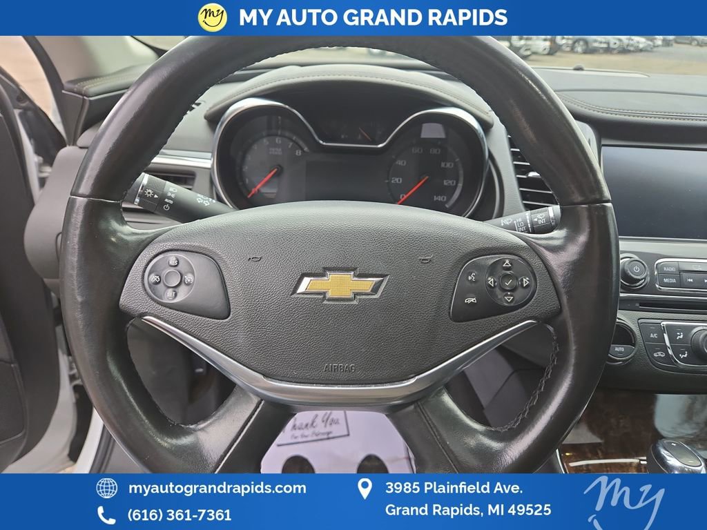 Used 2014 Chevrolet Impala LT w/ Convenience Package image 26