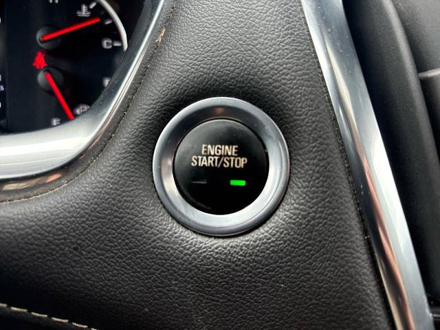 Used 2023 Chevrolet Traverse Premier AWD/4WD image 26