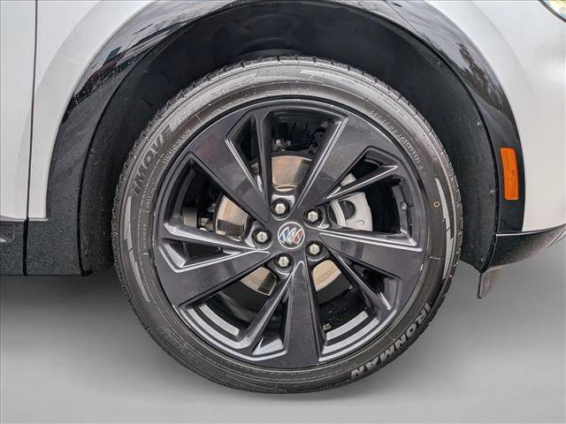 Used 2023 Buick Envision Essence w/ Sport Touring Package image 28