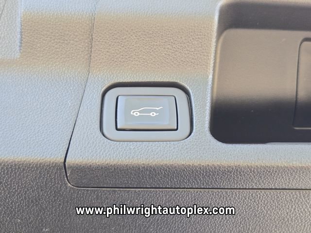 Used 2023 GMC Acadia SLT w/ Elevation Edition FWD image 21