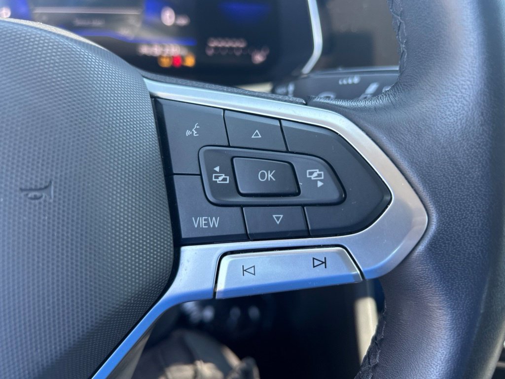 Used 2024 Volkswagen Jetta SE FWD image 38