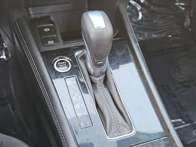 Used 2021 Nissan Kicks SV FWD image 17