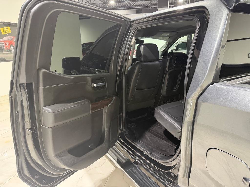 Used 2021 GMC Sierra 1500 SLT RWD image 13