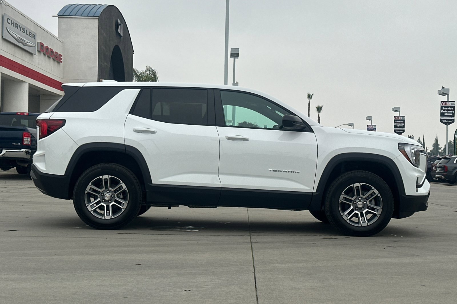 New 2025 GMC Terrain Elevation image 8