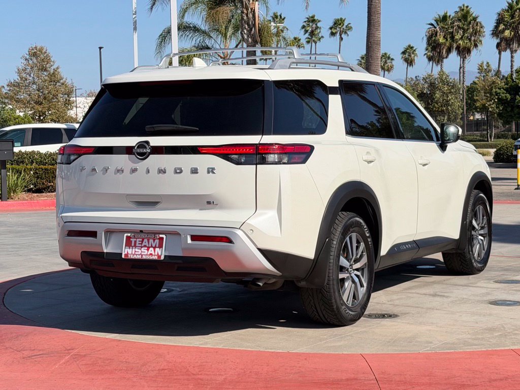 Certified 2024 Nissan Pathfinder SL FWD image 7