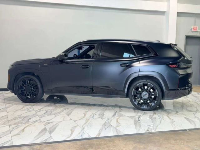 Used 2023 BMW XM AWD/4WD image 9