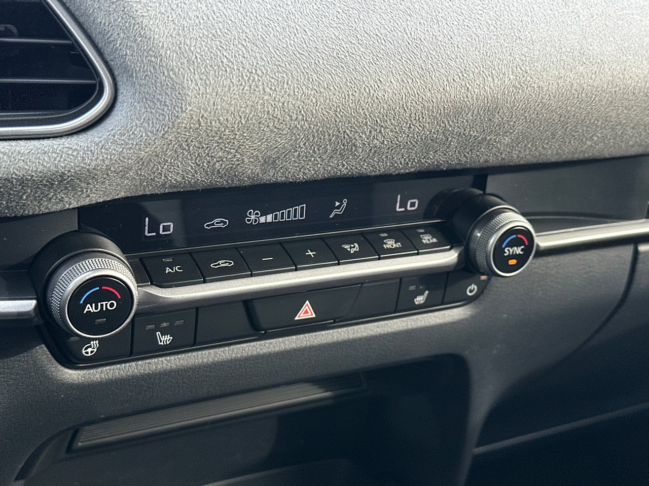 New 2026 MAZDA CX-30 2.5 Turbo w/ Premium Package image 27