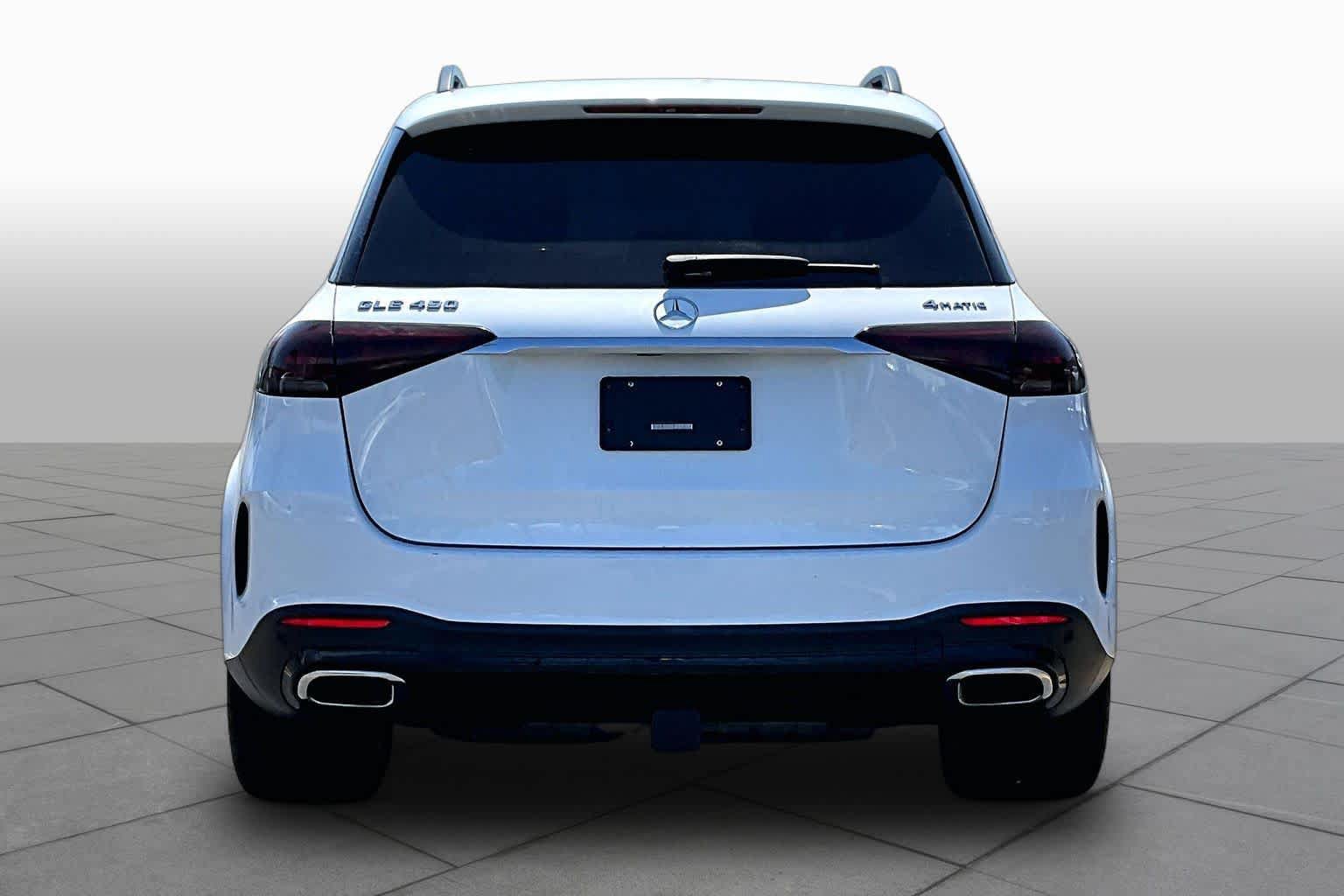 Used 2021 Mercedes-Benz GLE 450 4MATIC image 4