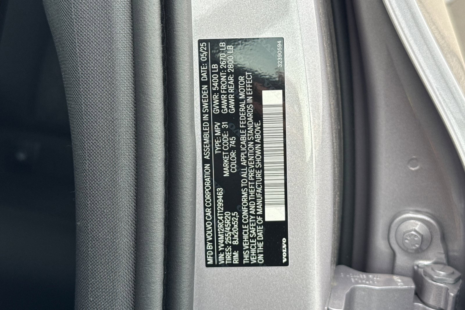 New 2026 Volvo XC60 B5 Plus w/ Climate Package image 27