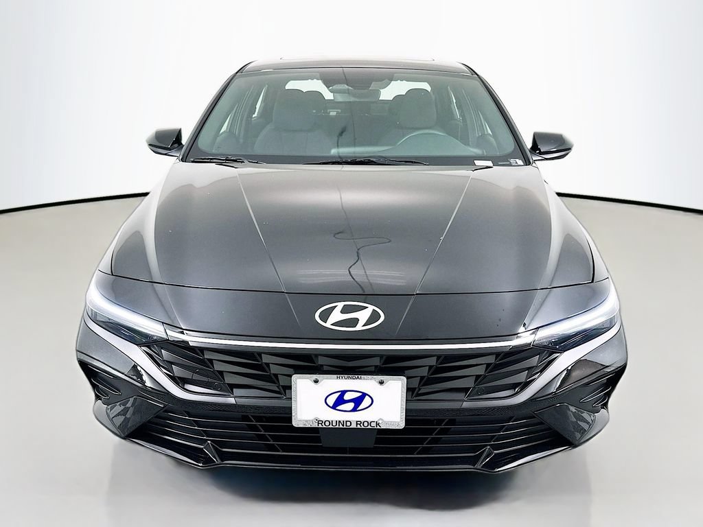 New 2026 Hyundai Elantra SEL Sport Premium FWD image 2