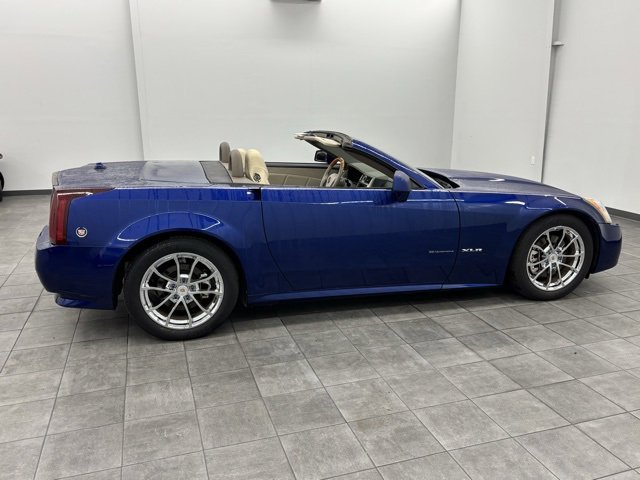 Used 2004 Cadillac XLR image 7