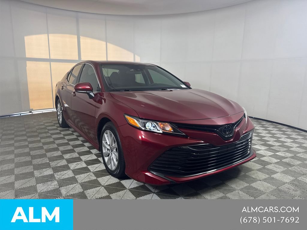 Used 2020 Toyota Camry LE FWD image 4