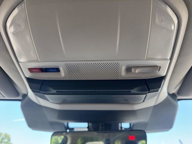 Certified 2025 Subaru Ascent Premium image 16