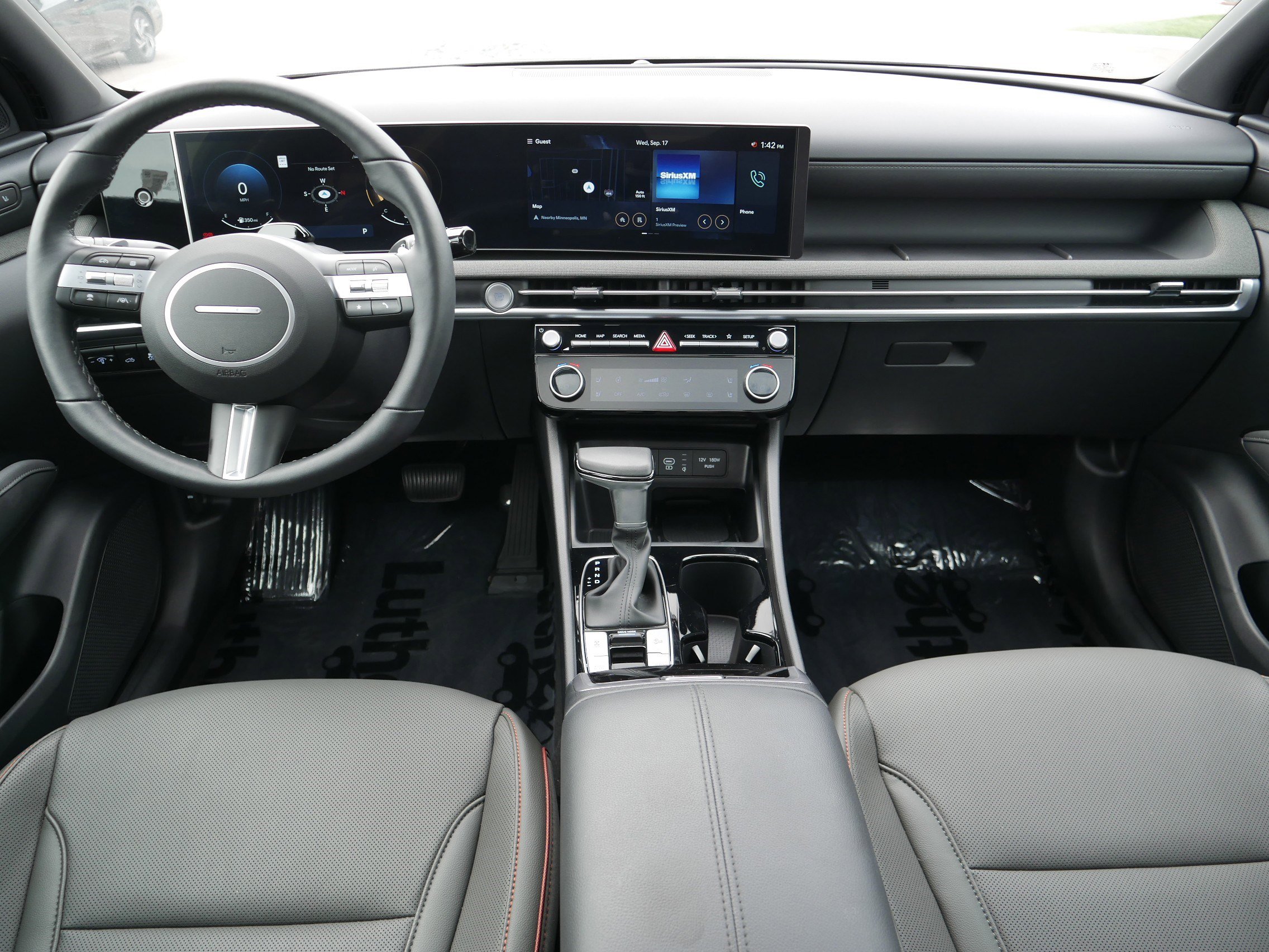 Used 2025 Hyundai Santa Cruz Limited image 10