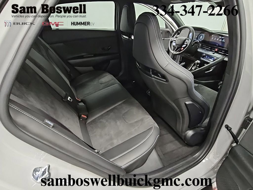Used 2025 Hyundai Elantra N image 34