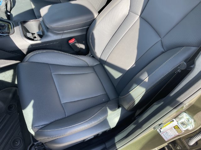 Used 2025 Subaru Outback Wilderness AWD/4WD image 11