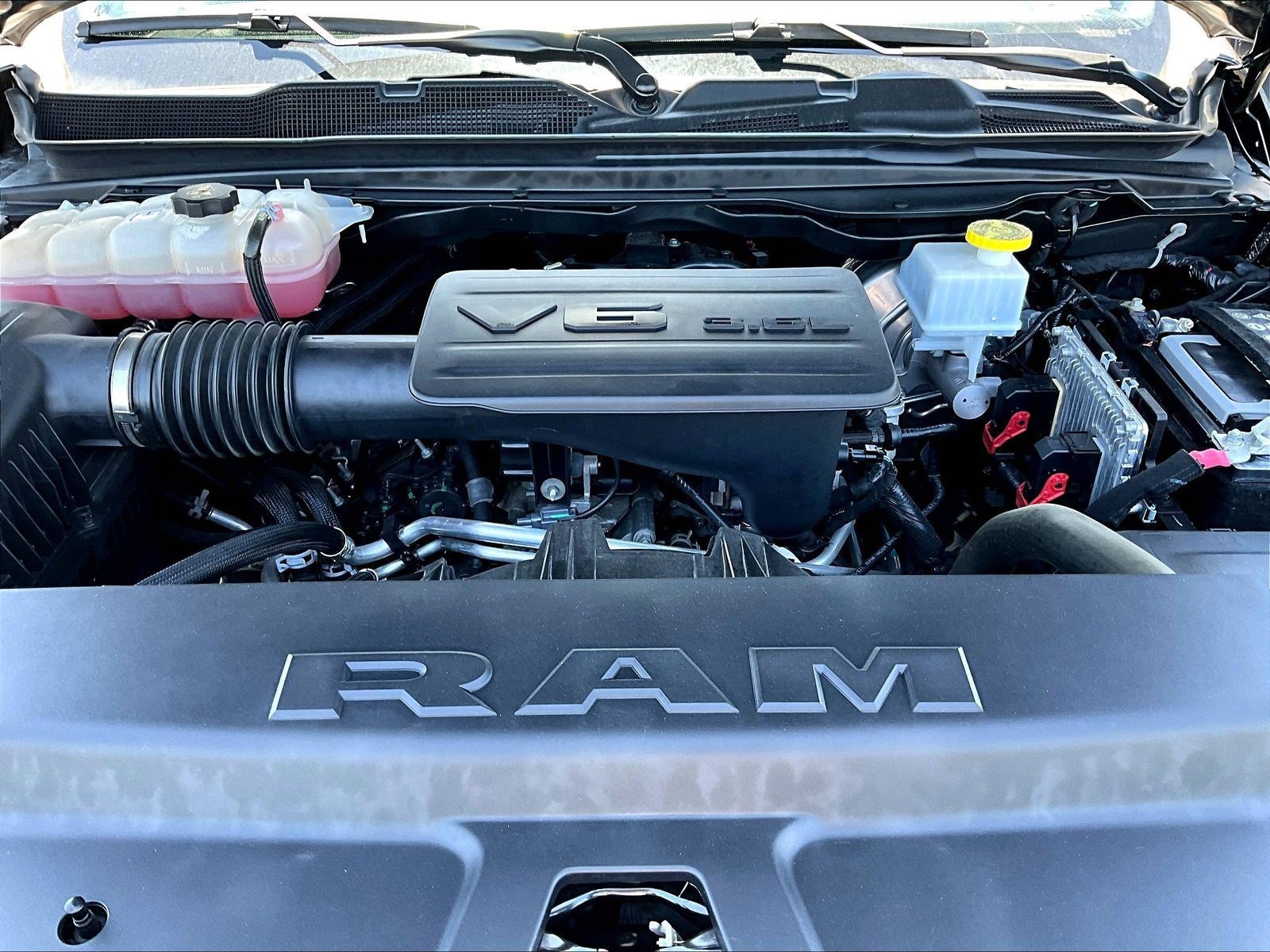 Used 2023 RAM 1500 Big Horn AWD/4WD image 30