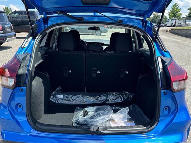 New 2025 Nissan Kicks Play S image 12