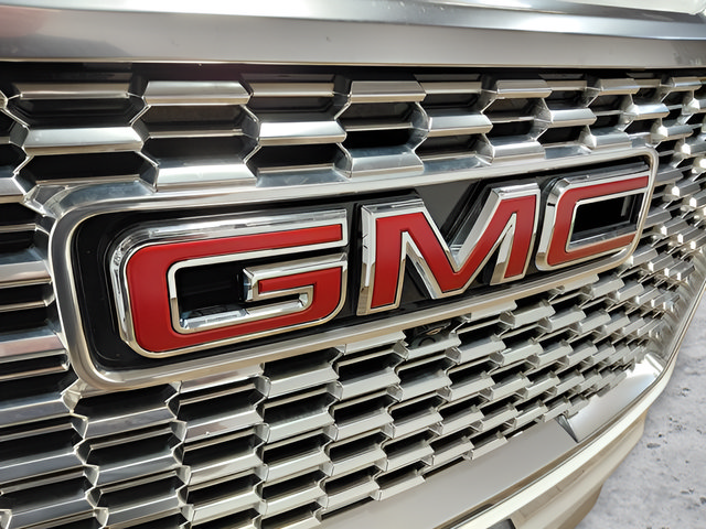 Certified 2023 GMC Yukon Denali AWD/4WD image 22