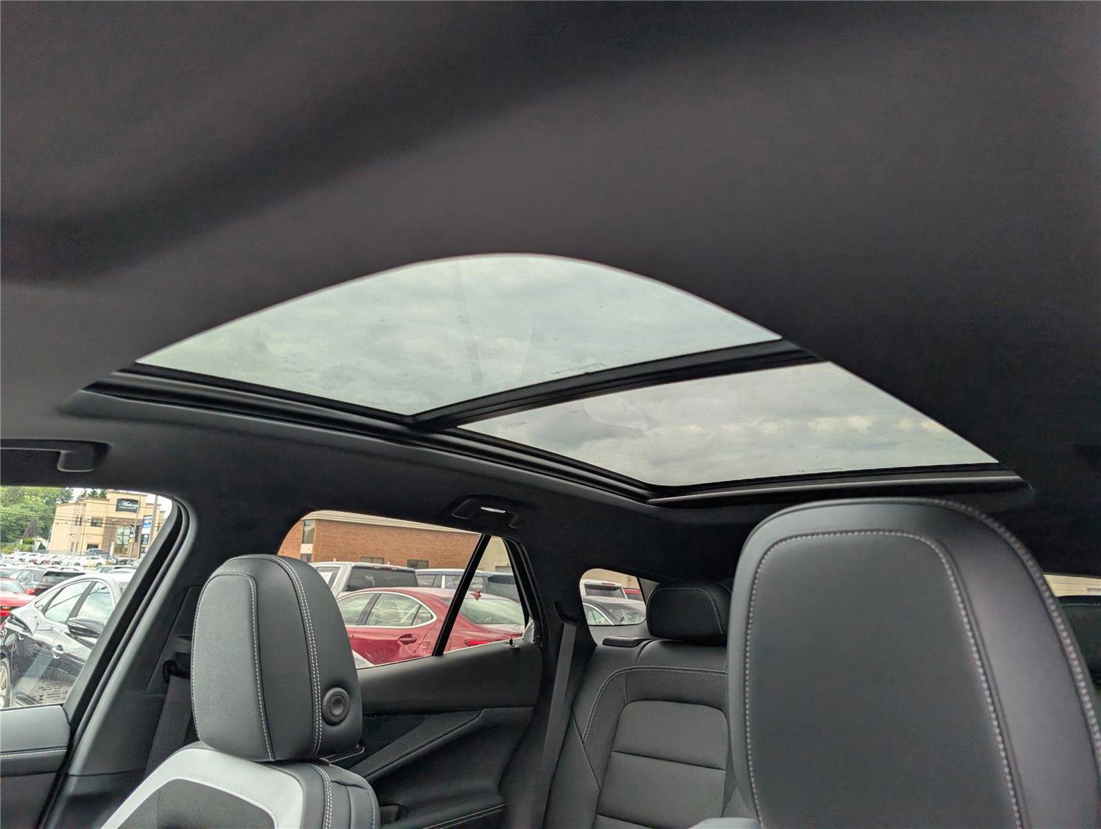 New 2026 Chevrolet Blazer EV LT image 24