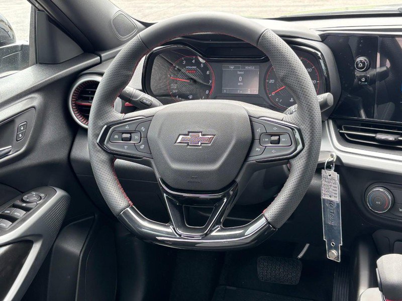 New 2026 Chevrolet Trax RS w/ Driver Confidence Package FWD image 7