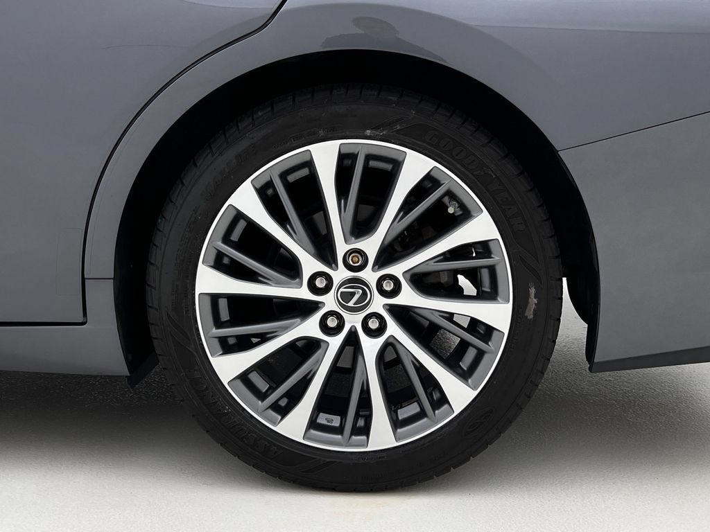Used 2019 Lexus ES 350 w/ Premium Package FWD image 28