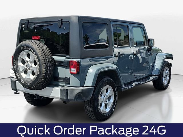Used 2015 Jeep Wrangler Unlimited Sahara w/ Connectivity Group AWD/4WD image 4