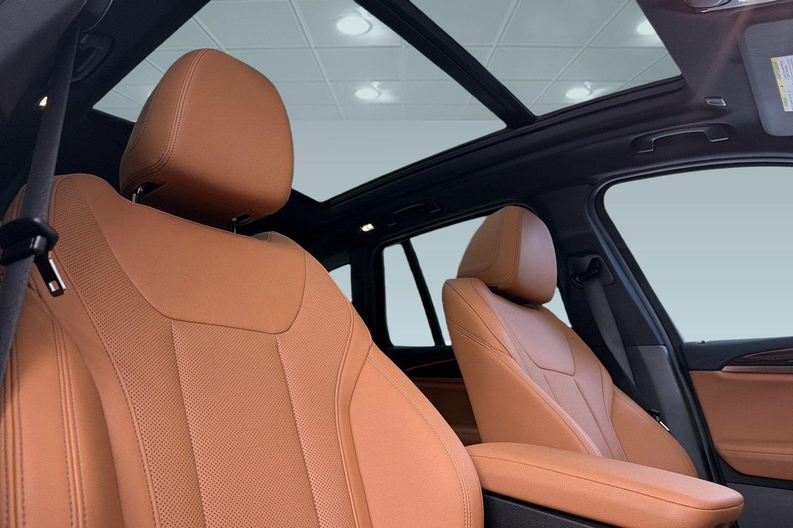 Certified 2024 BMW X3 sDrive30i w/ Convenience Package w/ZPA RWD image 14