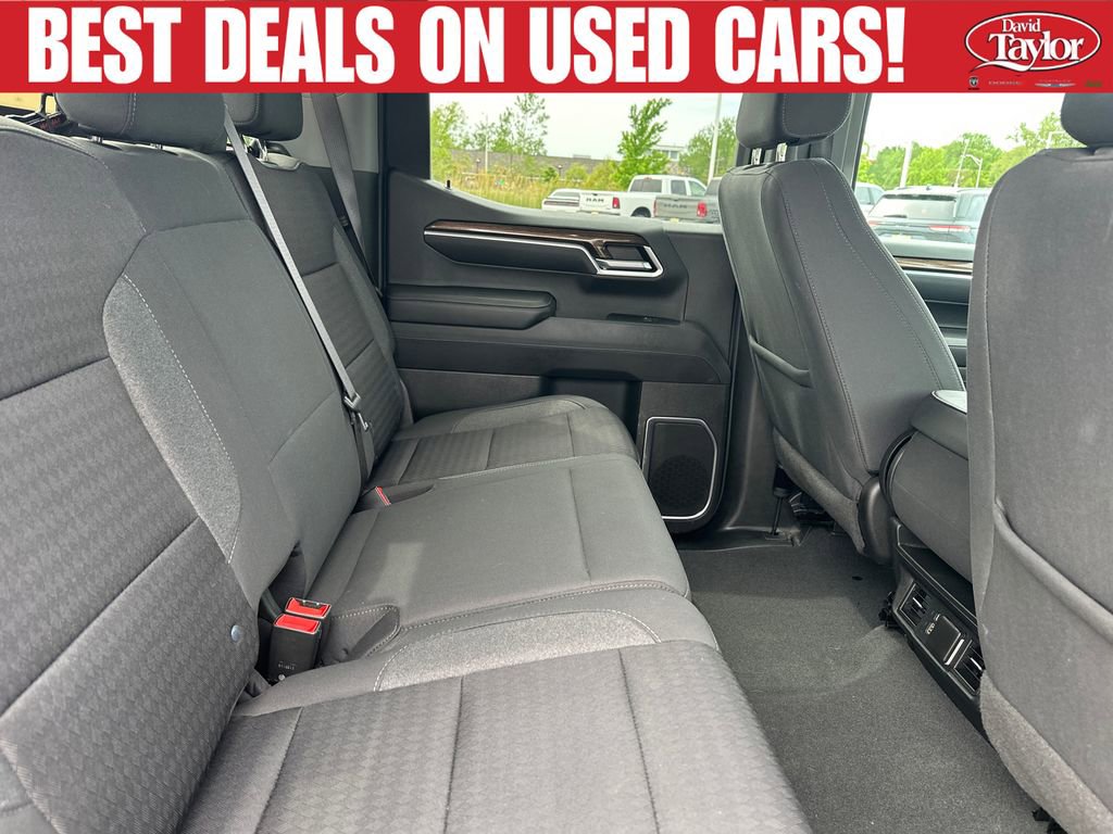 Used 2022 Chevrolet Silverado 1500 LT AWD/4WD image 30