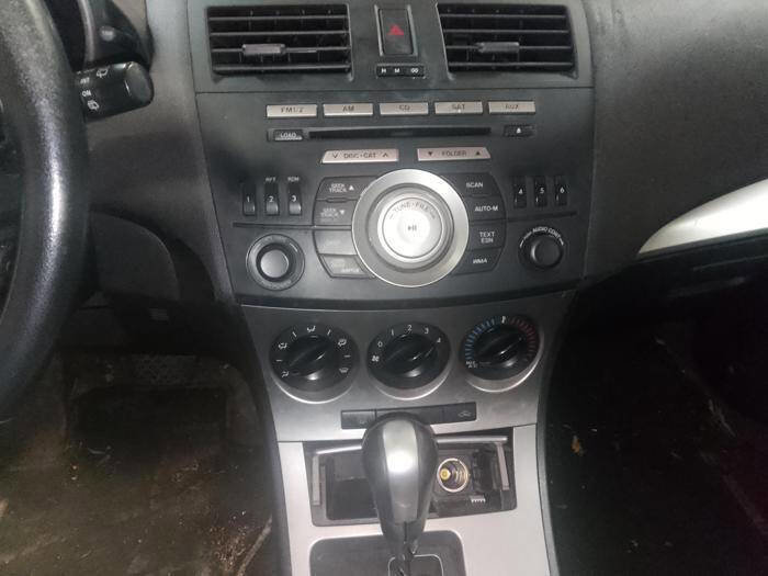 Used 2010 MAZDA MAZDA3 s Sport FWD image 36