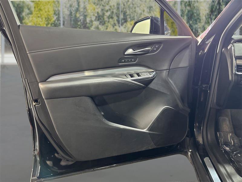 Used 2019 Cadillac XT4 Premium Luxury w/ Driver Assist Package AWD/4WD image 18