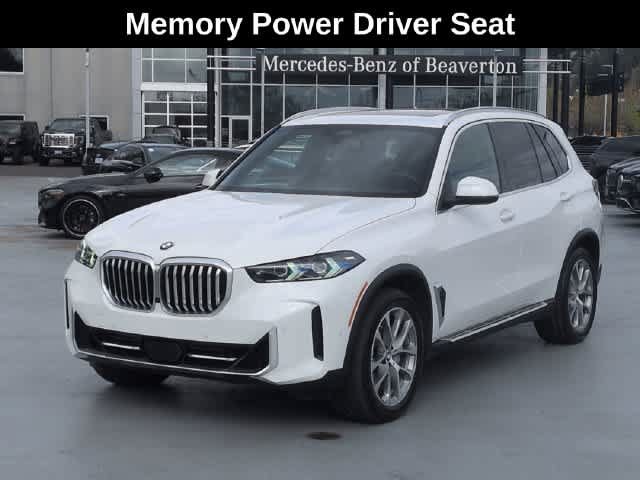 Used 2026 BMW X5 xDrive40i AWD/4WD image 4