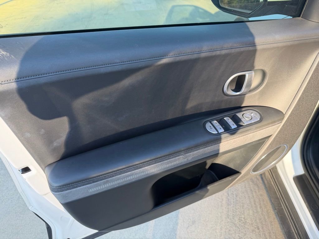 Used 2023 Hyundai Ioniq 5 SEL w/ Cargo Package image 14