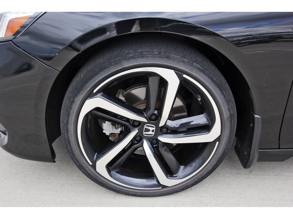Used 2018 Honda Accord Sport image 30