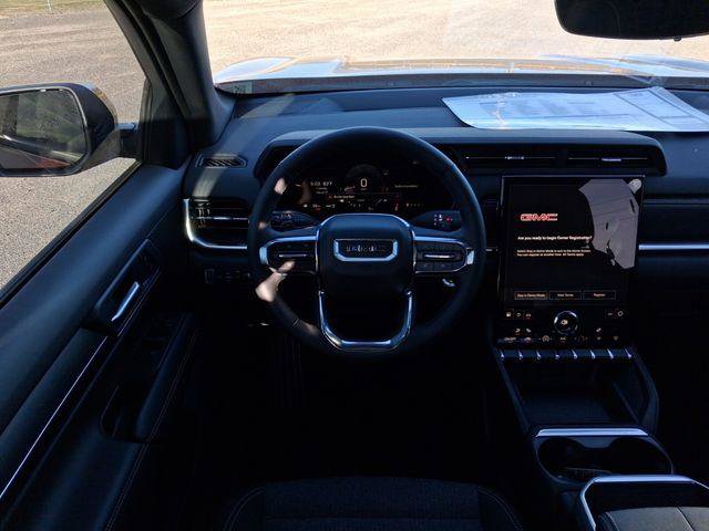 New 2026 GMC Terrain Elevation w/ Technology Package II AWD/4WD image 12